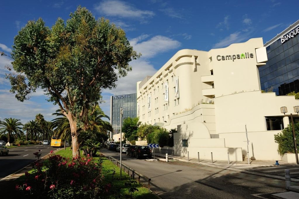 Campanile Aéroport Hotel
