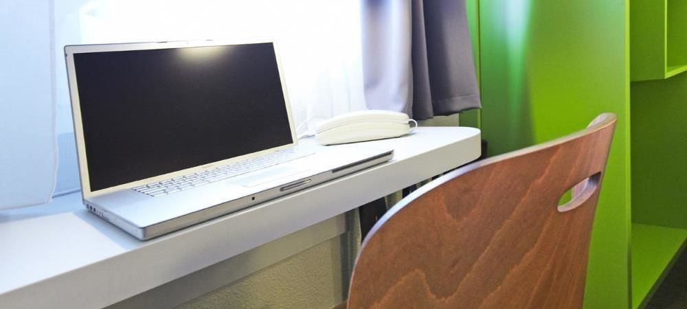 Hotel Campanile Aéroport 3*