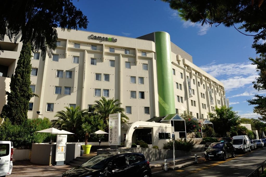 Campanile Aéroport Hotel 3*